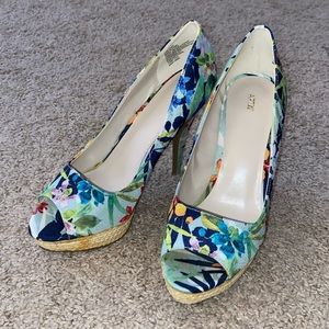 Peep-toe floral stilettos